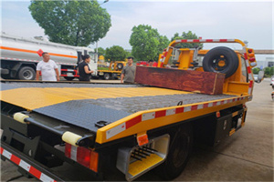 静宁附近拖车电话号码服务